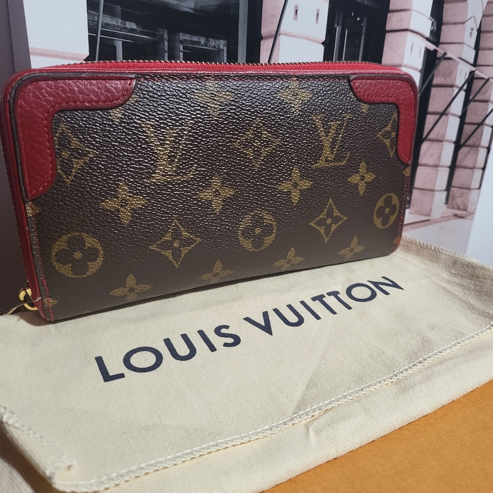 Louis Vuitton Monogram Retiro Zip Around Long Wallet purse